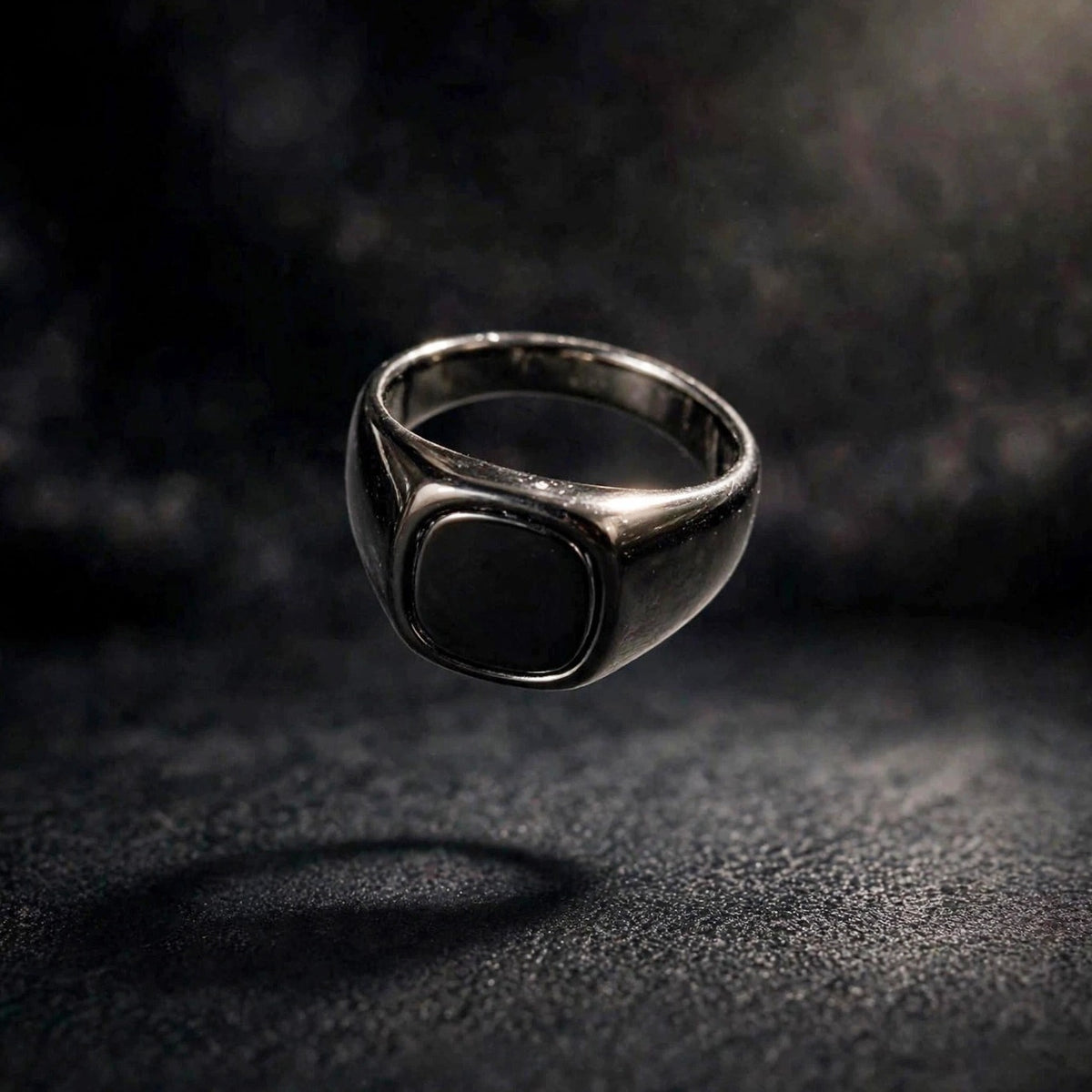 Black Phantom Ring